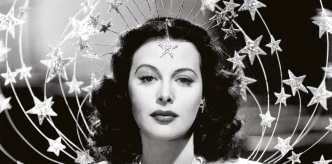 Urban Distribution - Hedy Lamarr : from Extase to Wifi